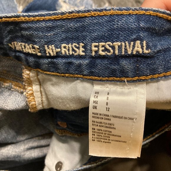 American Eagle vintage hi rise festival distressed jean shorts 8 - Picture 4 of 8